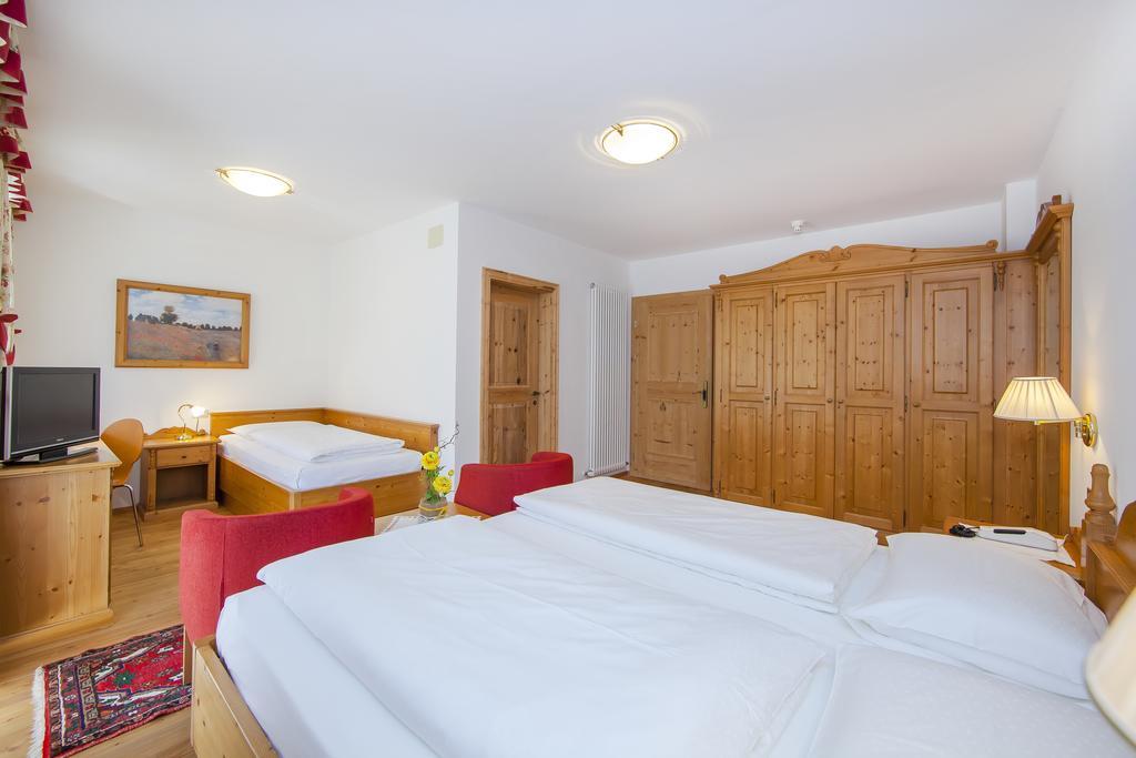 Hotel Corona Krone Selva di Val Gardena Extérieur photo
